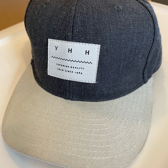 Mens hat - Picture 3 of 4